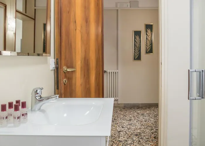 Apartamento San Marco Square With Canal View By Wonderful Italy *